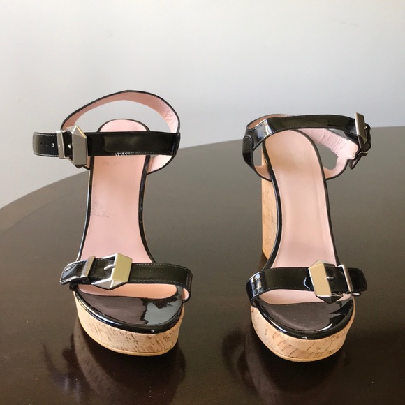 Glossy black Stuart Weitzman Alex crochet 9M wedge - Picture 6 of 8